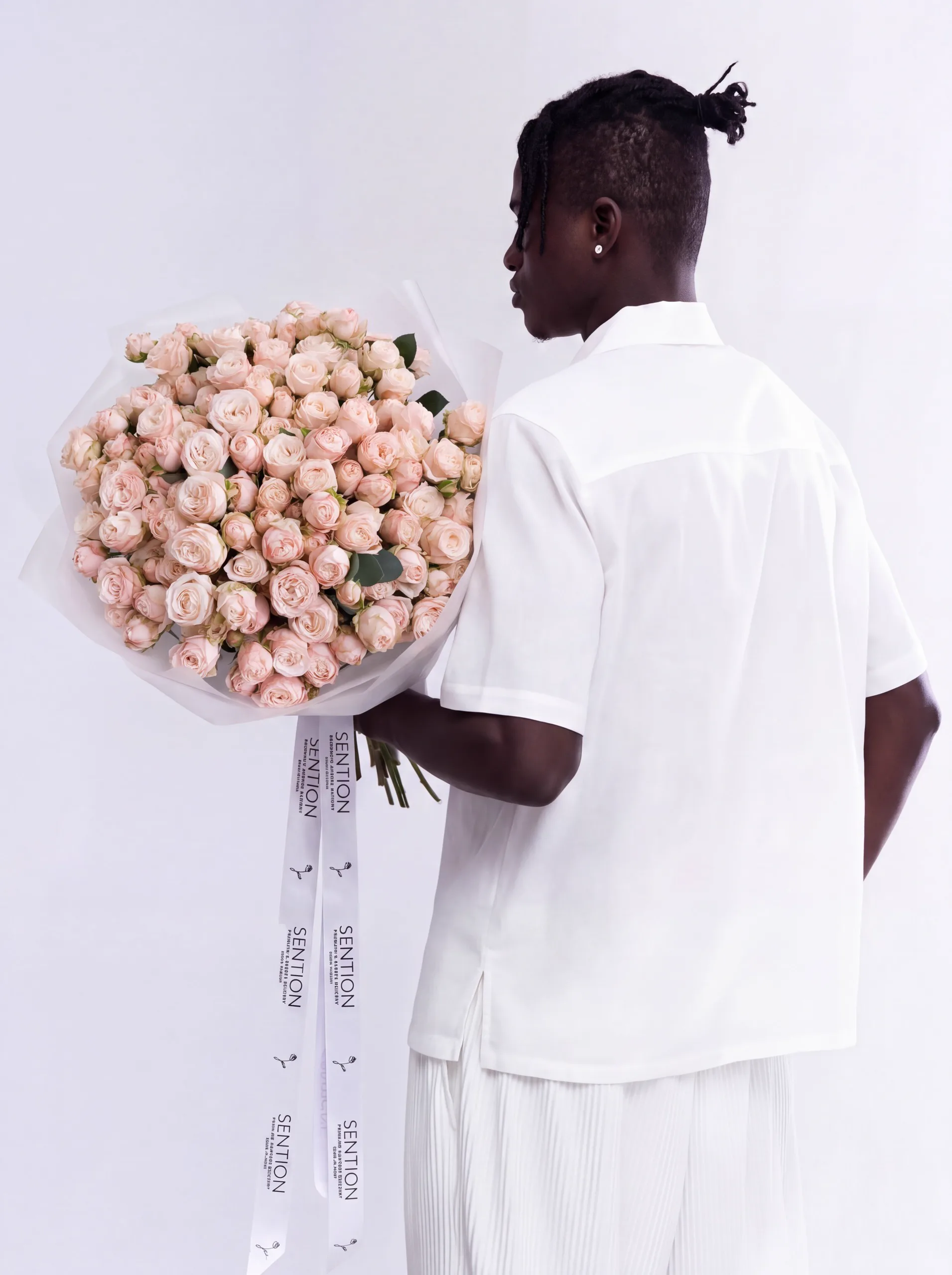 20 spray peony roses